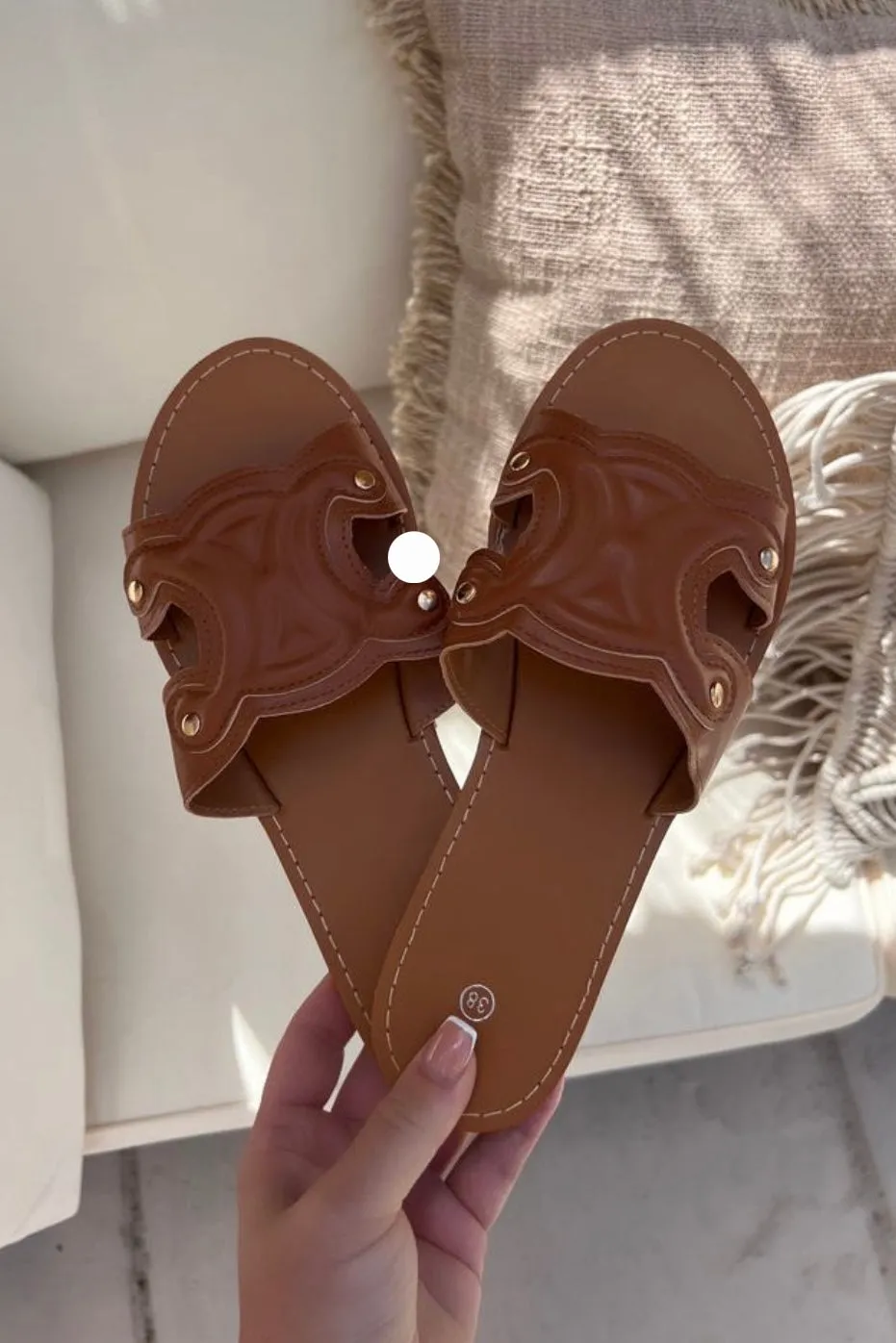 NEW!! London Sandal in Brown
