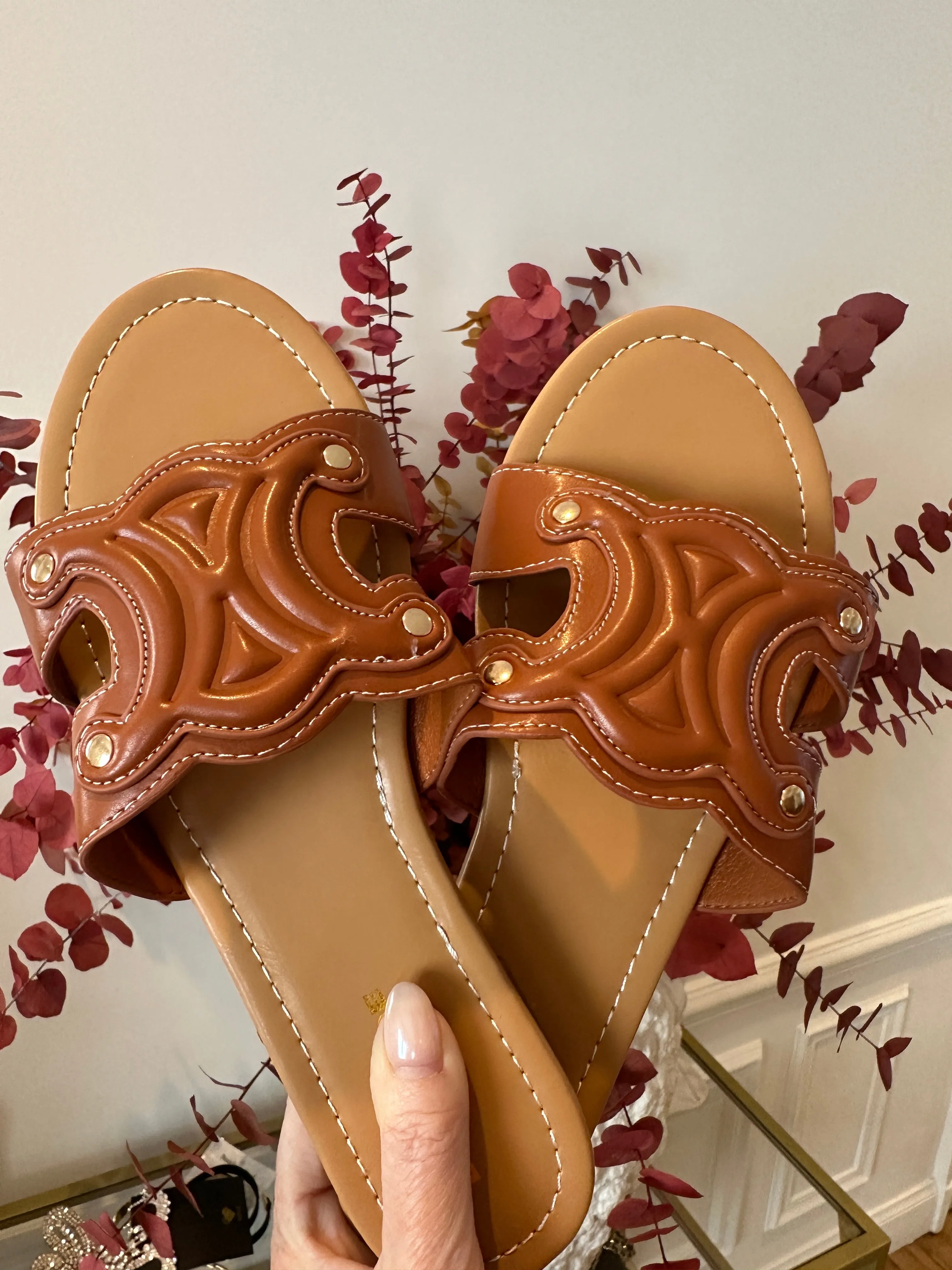NEW!! London Sandal in Brown
