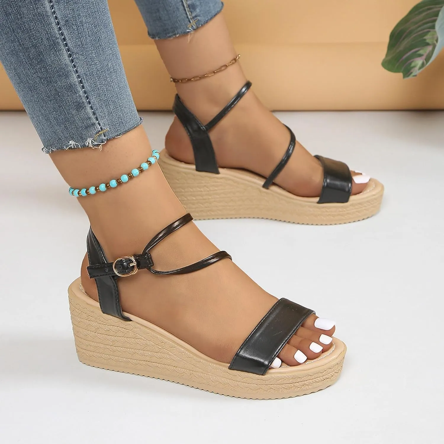Women's Sandals Ladies Summer Casual Shiny Leather Solid Colour Slope Heel Beach Large Size Sandals Arch Supports