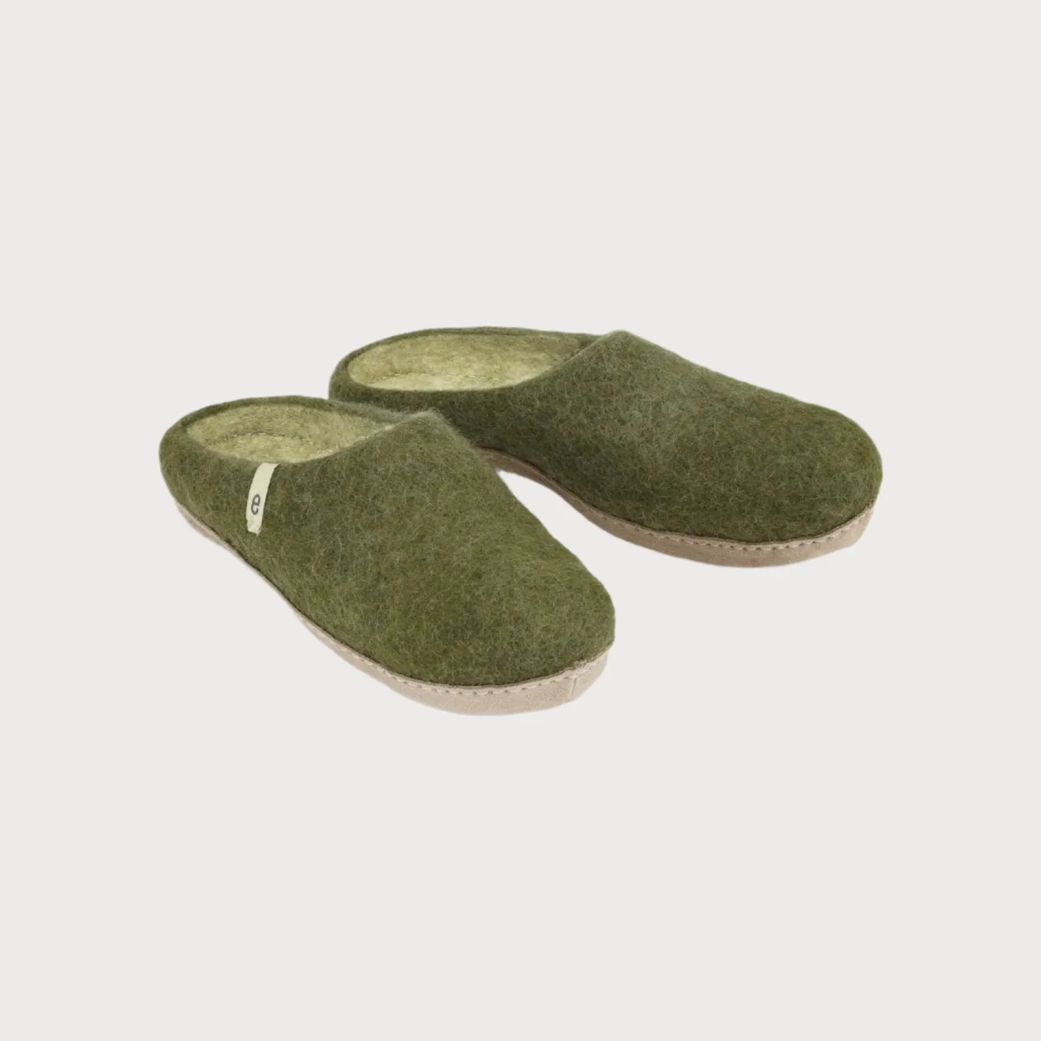 Wool Felt Slippers: Moss